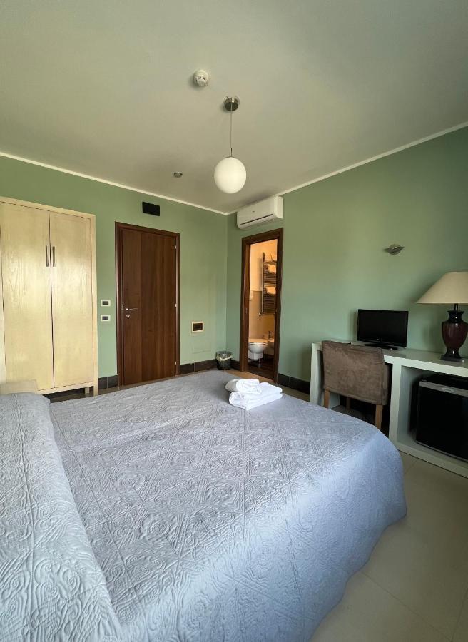 Allakala Rooms & Apartament Palermo Ngoại thất bức ảnh